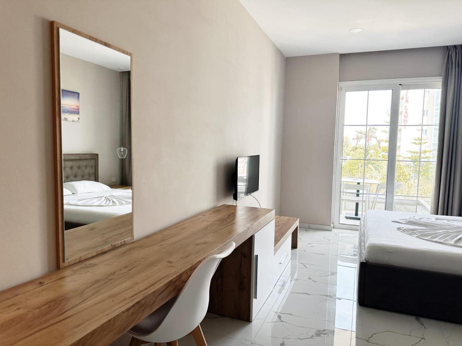 Hotel Ioni-An Ksamil Ngoại thất bức ảnh