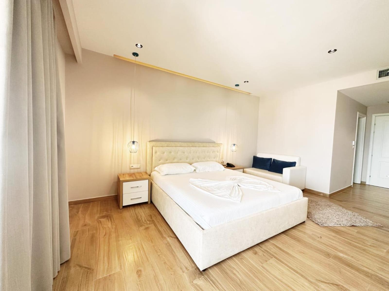 Hotel Ioni-An Ksamil Ngoại thất bức ảnh