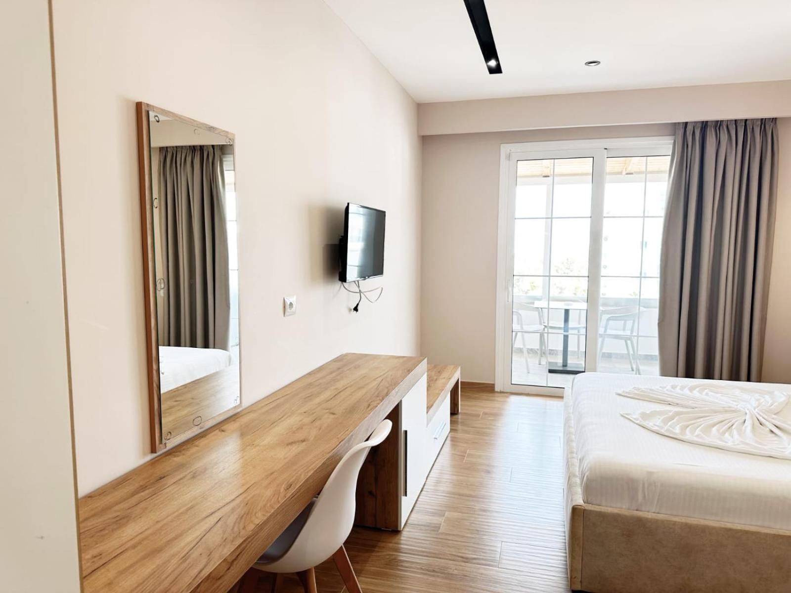 Hotel Ioni-An Ksamil Ngoại thất bức ảnh