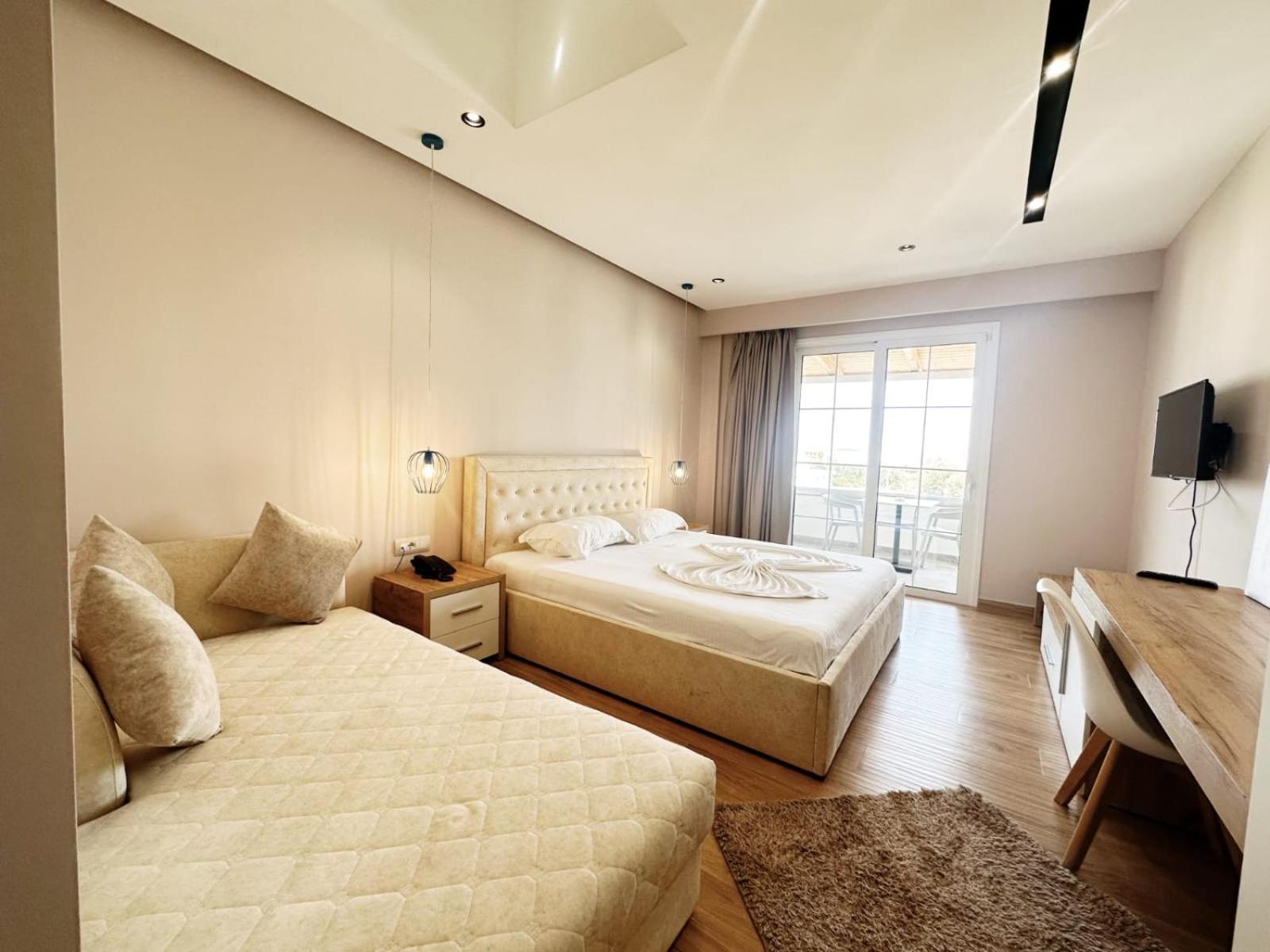 Hotel Ioni-An Ksamil Ngoại thất bức ảnh