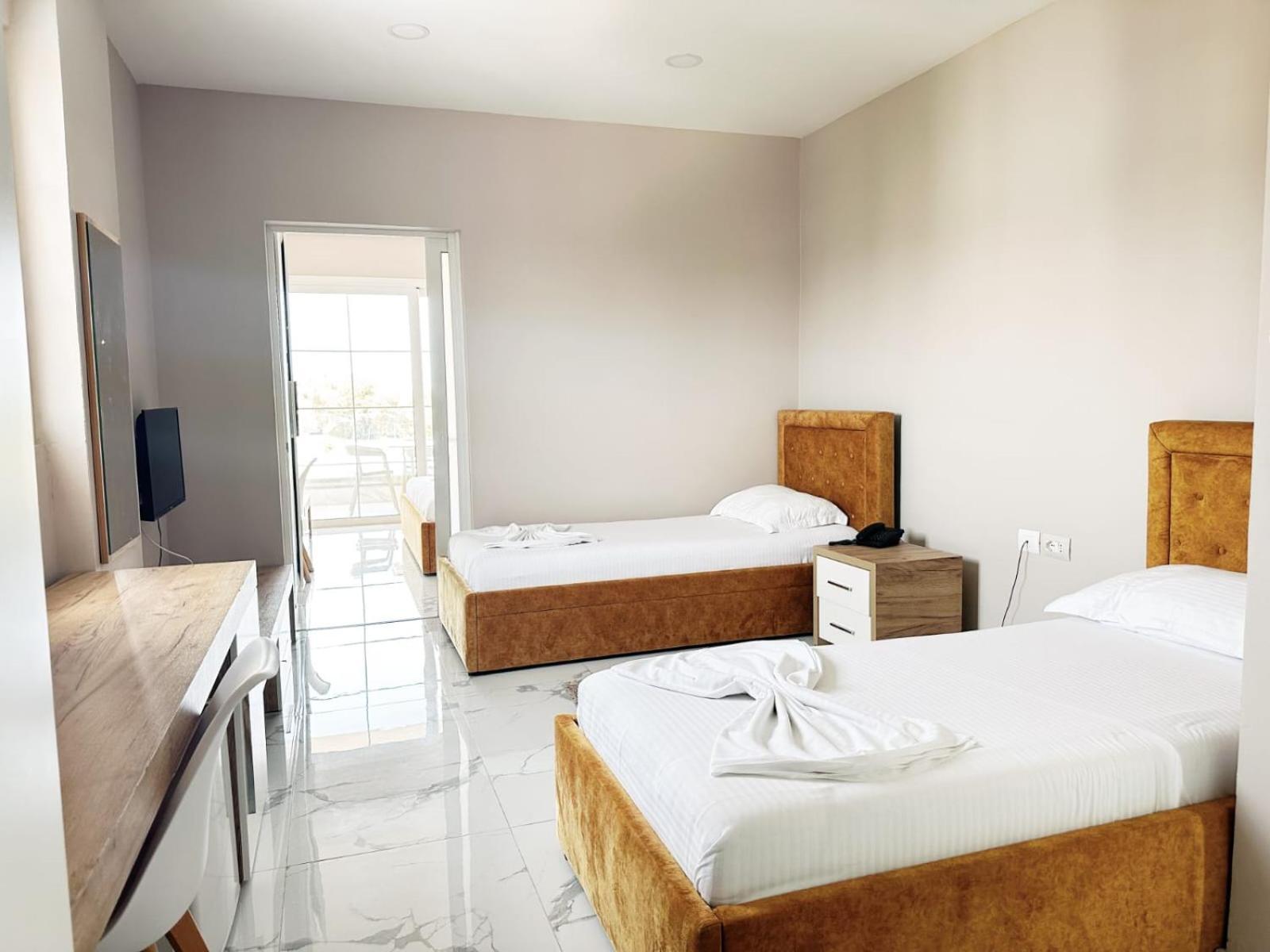 Hotel Ioni-An Ksamil Ngoại thất bức ảnh